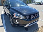 2017 XC60 Thumbnail 2