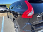 2017 XC60 Thumbnail 4