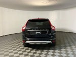 2017 XC60 Thumbnail 11