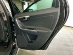 2017 XC60 Thumbnail 33