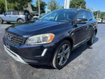 2017 XC60 Thumbnail 3