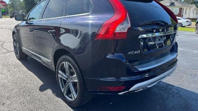 2017 Volvo XC60 T6 Dynamic