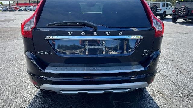 2017 Volvo XC60 T6 Dynamic