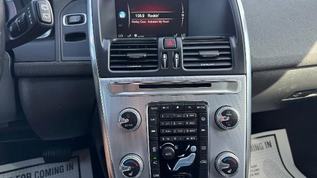 2017 Volvo XC60 T6 Dynamic