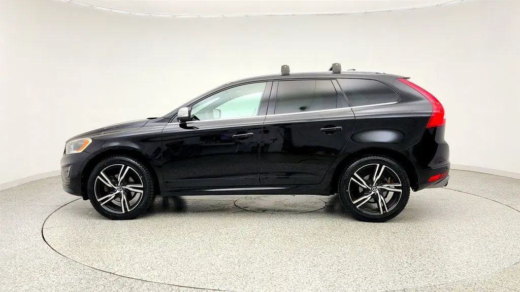 2017 Volvo XC60 - $9,995