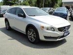 2015 V60 Cross Country Thumbnail 9