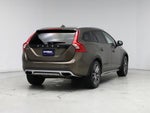 2016 V60 Cross Country Thumbnail 8