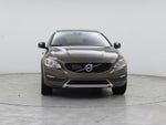 2016 V60 Cross Country Thumbnail 5