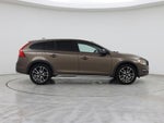 2016 V60 Cross Country Thumbnail 7