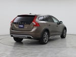 2016 V60 Cross Country Thumbnail 8