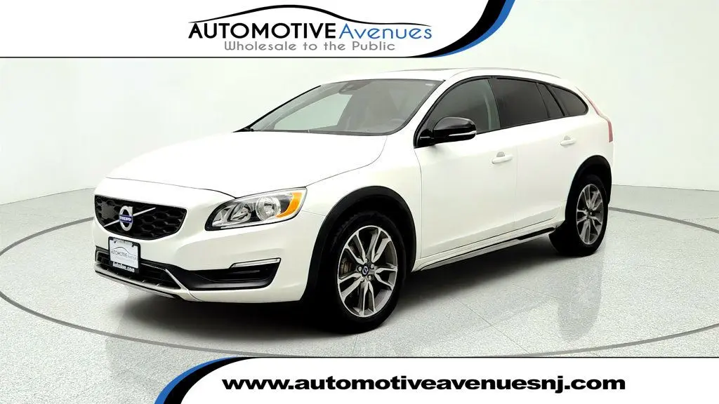 2015 Volvo V60 - $12,795