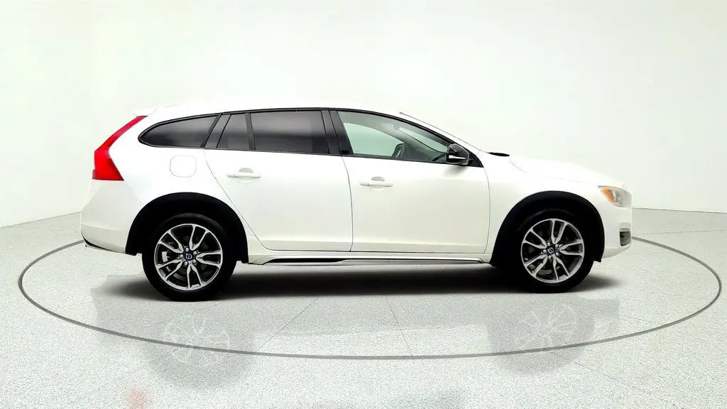 2015 Volvo V60 - $12,795