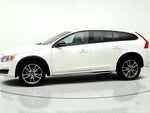 2015 V60 Cross Country Thumbnail 8