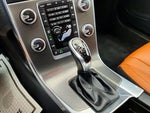 2015 V60 Cross Country Thumbnail 16