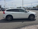 2016 V60 Cross Country Thumbnail 2
