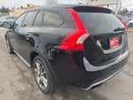 2015 V60 Cross Country Thumbnail 7