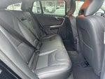 2015 V60 Cross Country Thumbnail 22