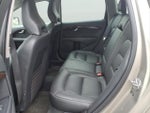 2016 XC70 Thumbnail 13