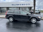 2016 XC70 Thumbnail 2