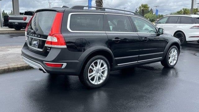 2016 Volvo XC70 T5 Premier
