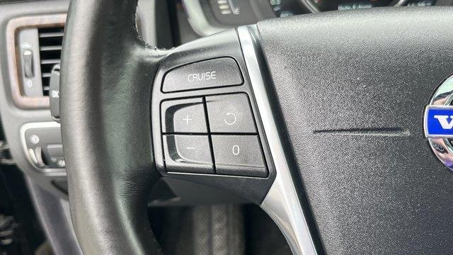 2016 Volvo XC70 T5 Premier