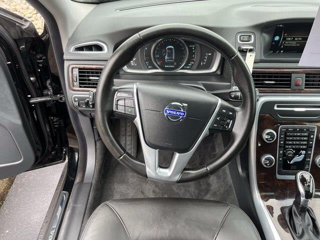 2016 Volvo C70 - $10,747
