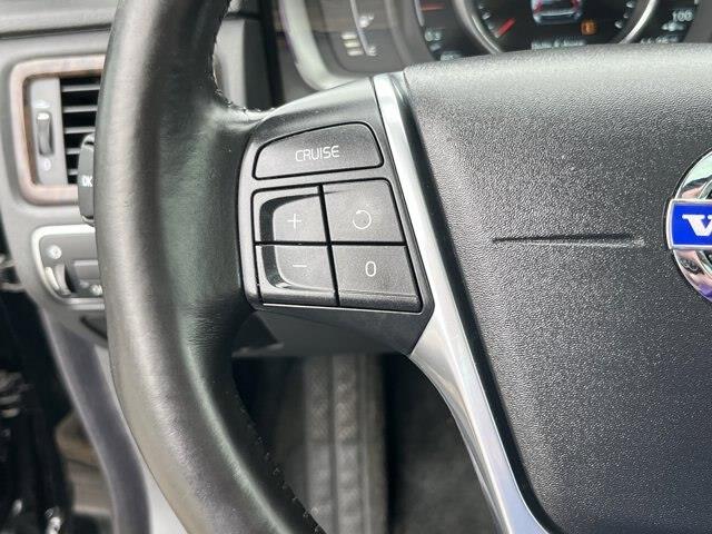 2016 Volvo C70 - $10,747