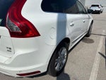 2016 XC60 Thumbnail 3