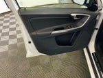 2016 XC60 Thumbnail 23