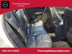 2015 XC60 Thumbnail 17