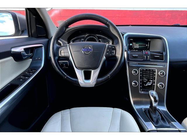 2016 Volvo XC60 - $11,872