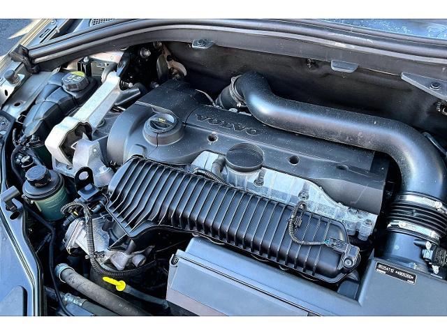 2016 Volvo XC60 - $11,872