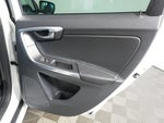2016 XC60 Thumbnail 33