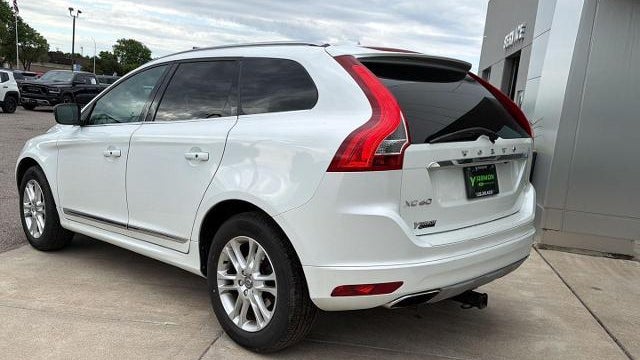 2016 Volvo XC60 T5 Premier