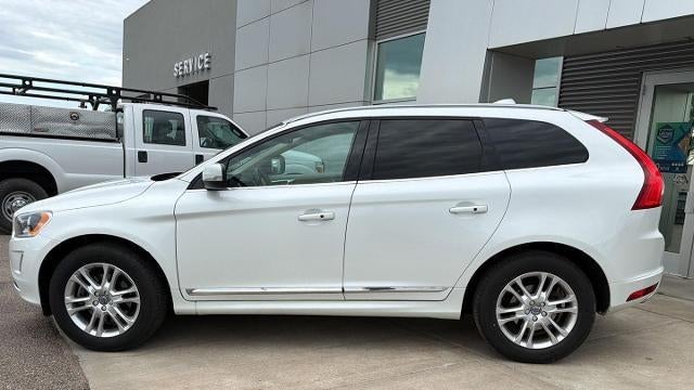 2016 Volvo XC60 T5 Premier