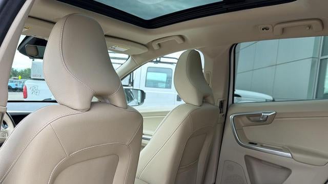 2016 Volvo XC60 T5 Premier