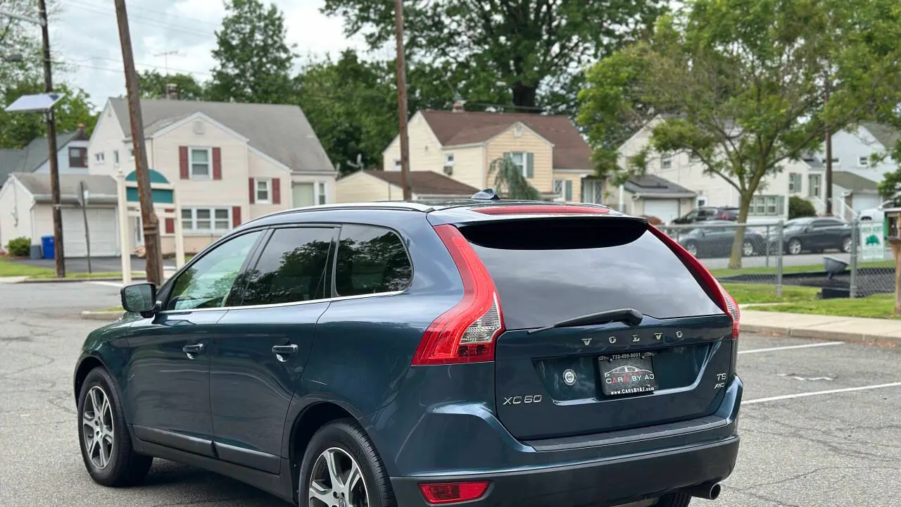 2011 Volvo XC60 T6
