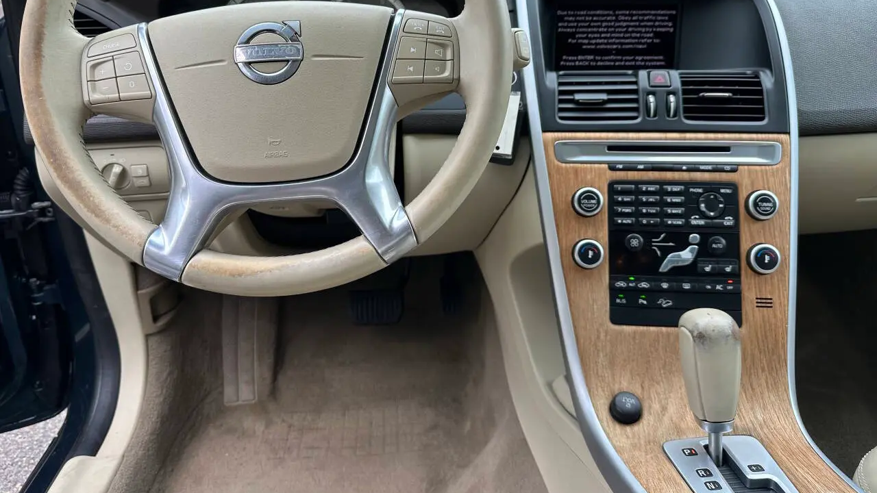 2011 Volvo XC60 T6