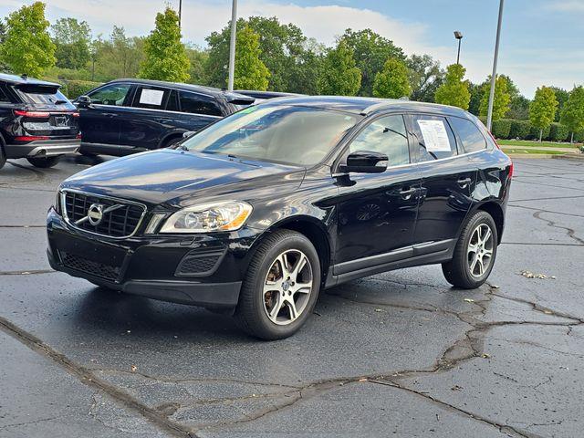 2012 Volvo XC60 T6 — photo 1 of 12
