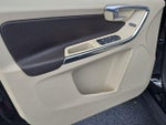 2012 XC60 Thumbnail 9