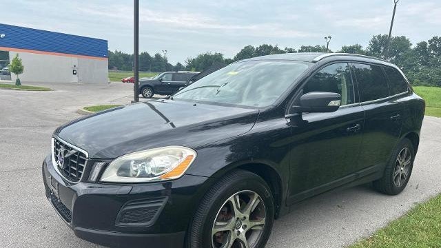 2013 Volvo XC60 T6 Platinum