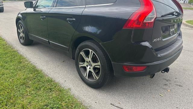 2013 Volvo XC60 T6 Platinum