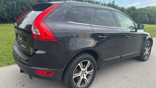 2013 Volvo XC60 T6 Platinum