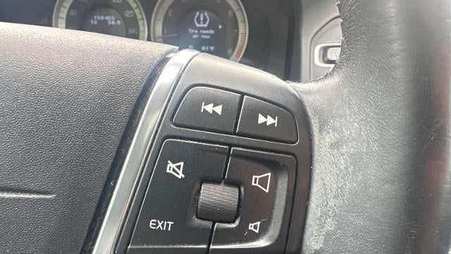 2013 Volvo XC60 T6 Platinum