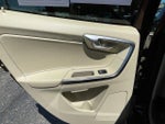 2015 XC60 Thumbnail 22