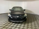 2015 XC60 Thumbnail 2