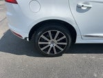2015 XC60 Thumbnail 15