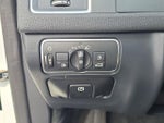 2016 XC60 Thumbnail 11