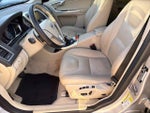 2015 XC60 Thumbnail 13