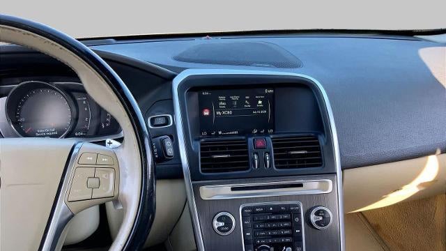 2015 Volvo XC60 T6 Platinum
